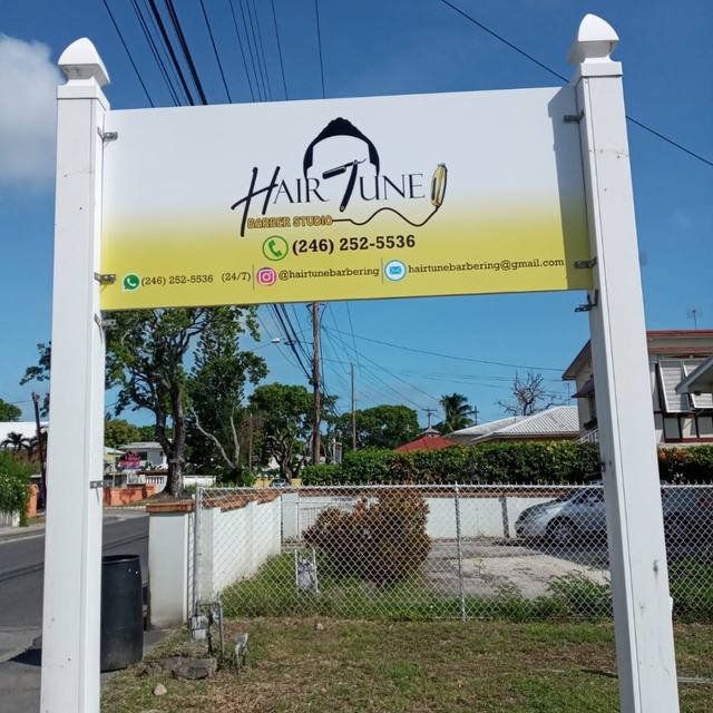 HairTune roadside sign